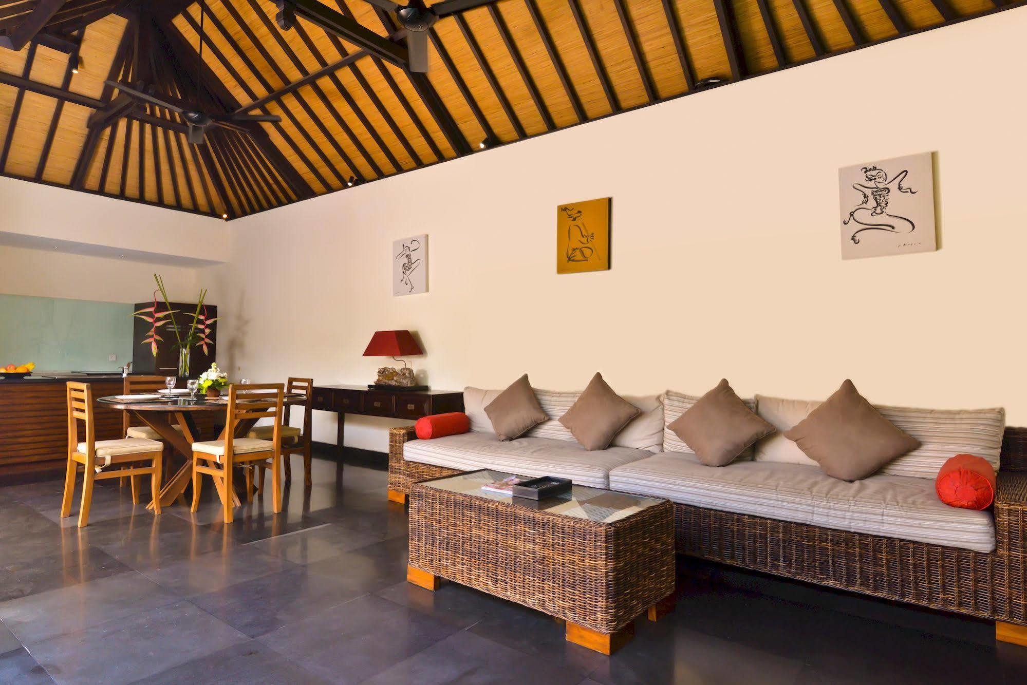 Elok Villas Seminyak Kültér fotó